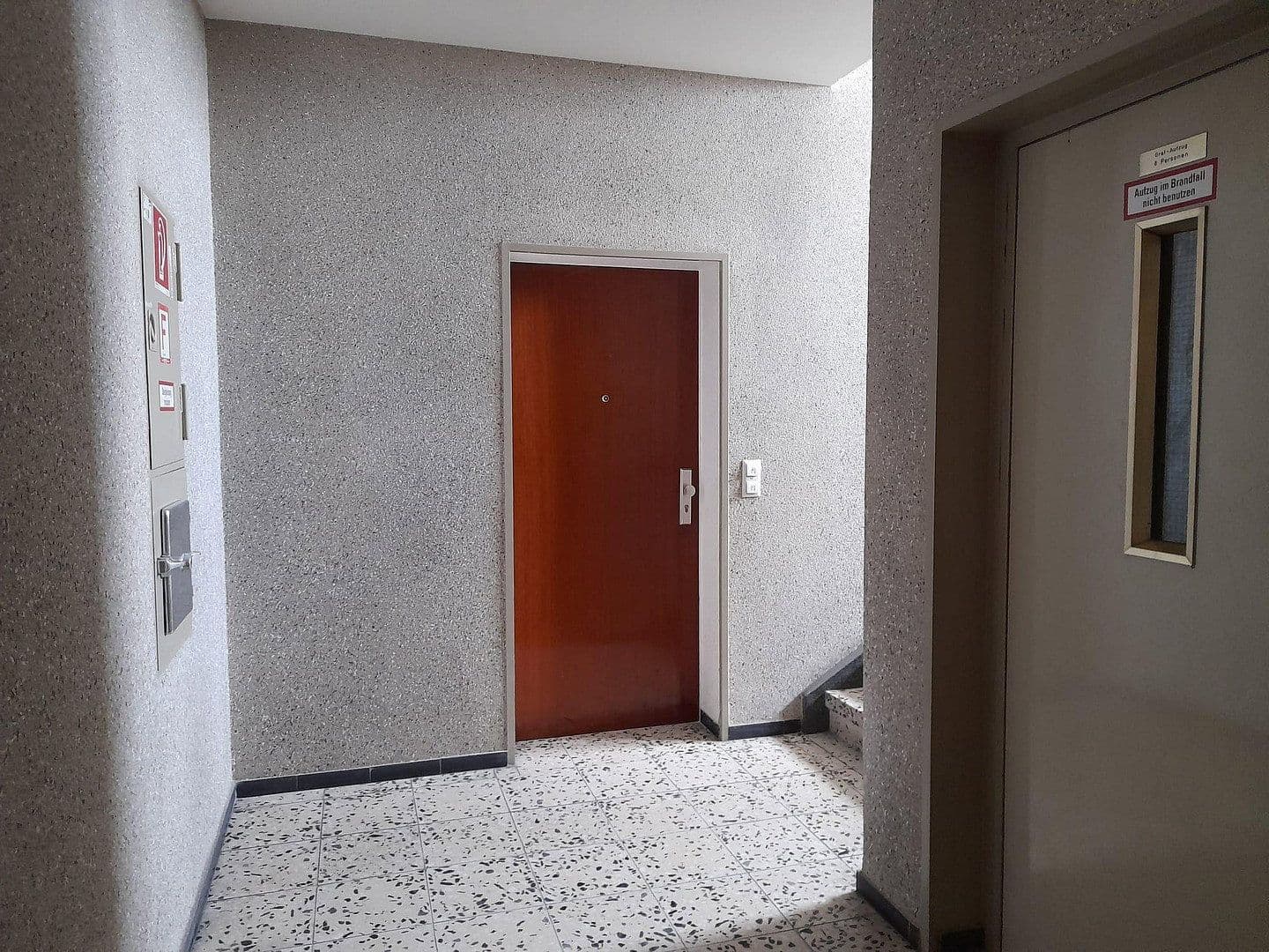 Pronájem bytu 4+1 98 m², Honsellstr. 1b, Karlsruhe, Bádensko-Württembersko Pronájem bytu 4+1 98 m², Honsellstr. 1b, Karlsruhe, Bádensko-Württembersko