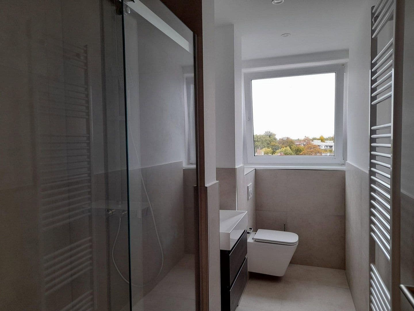 Pronájem bytu 4+1 98 m², Honsellstr. 1b, Karlsruhe, Bádensko-Württembersko Pronájem bytu 4+1 98 m², Honsellstr. 1b, Karlsruhe, Bádensko-Württembersko