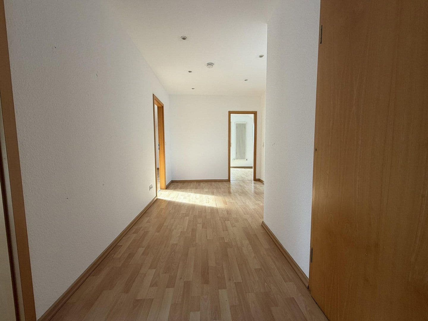 Pronájem bytu 3+1 85 m², Hainburg, Hessen Pronájem bytu 3+1 85 m², Hainburg, Hessen