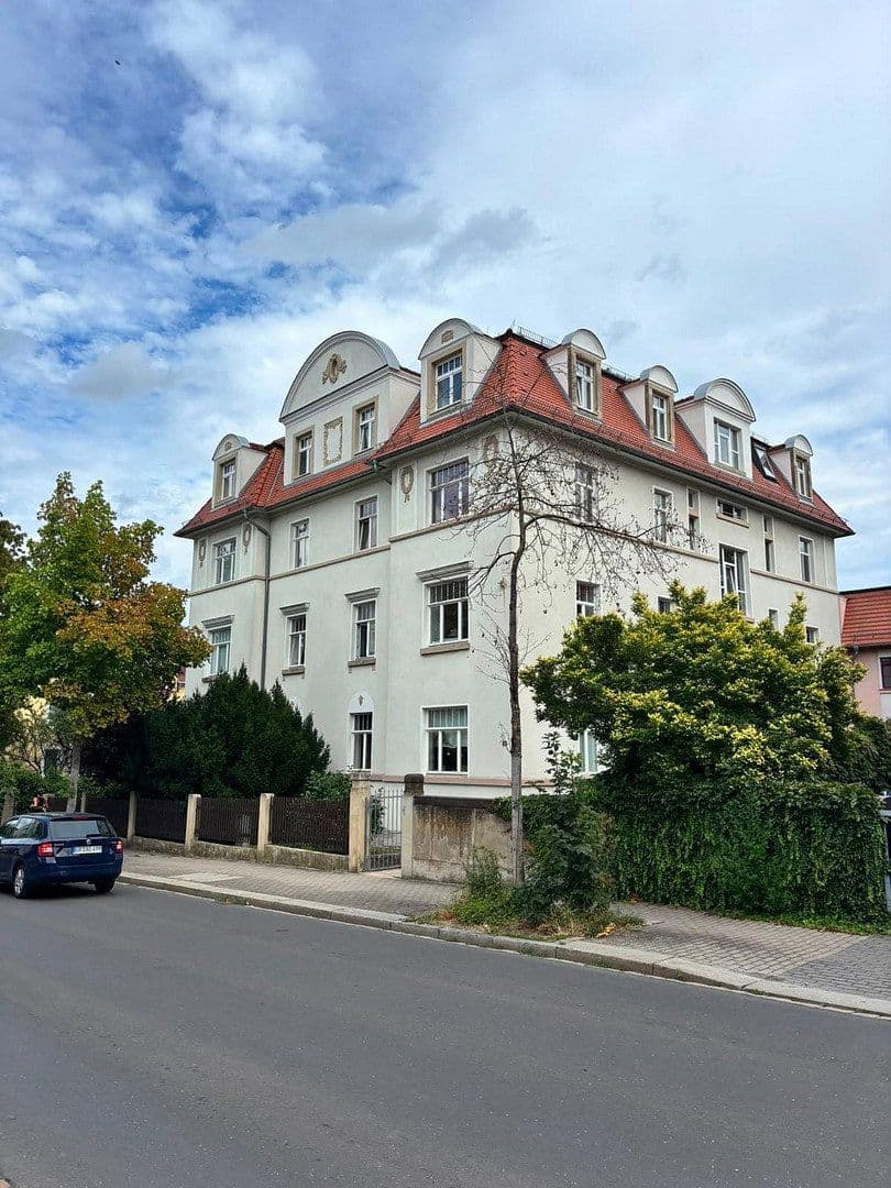 Prodej bytu 3+1 87 m², Dresden, Sasko Prodej bytu 3+1 87 m², Dresden, Sasko