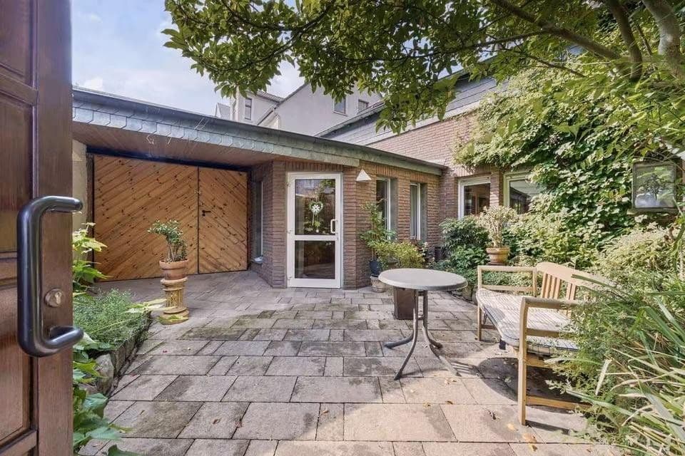 Prodej domu 141 m², pozemek 688 m², Steinhammerstraße 100, Dortmund-Marten, Severní Porýní-Vestfálsko Prodej domu 141 m², pozemek 688 m², Steinhammerstraße 100, Dortmund-Marten, Severní Porýní-Vestfálsko