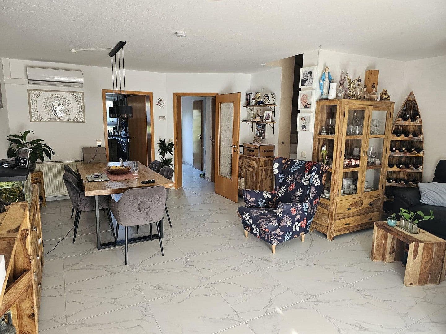 Prodej domu 130 m², pozemek 249 m², Schallstadt, Bádensko-Württembersko Prodej domu 130 m², pozemek 249 m², Schallstadt, Bádensko-Württembersko