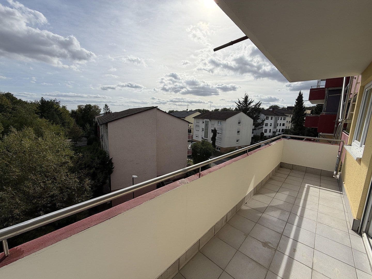 Pronájem bytu 2+1 60 m², Am Wald 11, Wiesbaden, Hessen Pronájem bytu 2+1 60 m², Am Wald 11, Wiesbaden, Hessen
