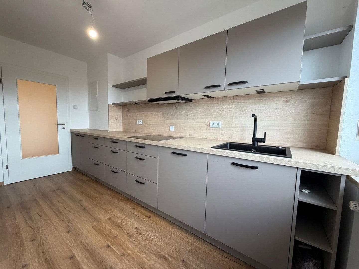 Prodej bytu 2+1 61 m², Ganghoferstraße 59, München, Bavorsko Prodej bytu 2+1 61 m², Ganghoferstraße 59, München, Bavorsko