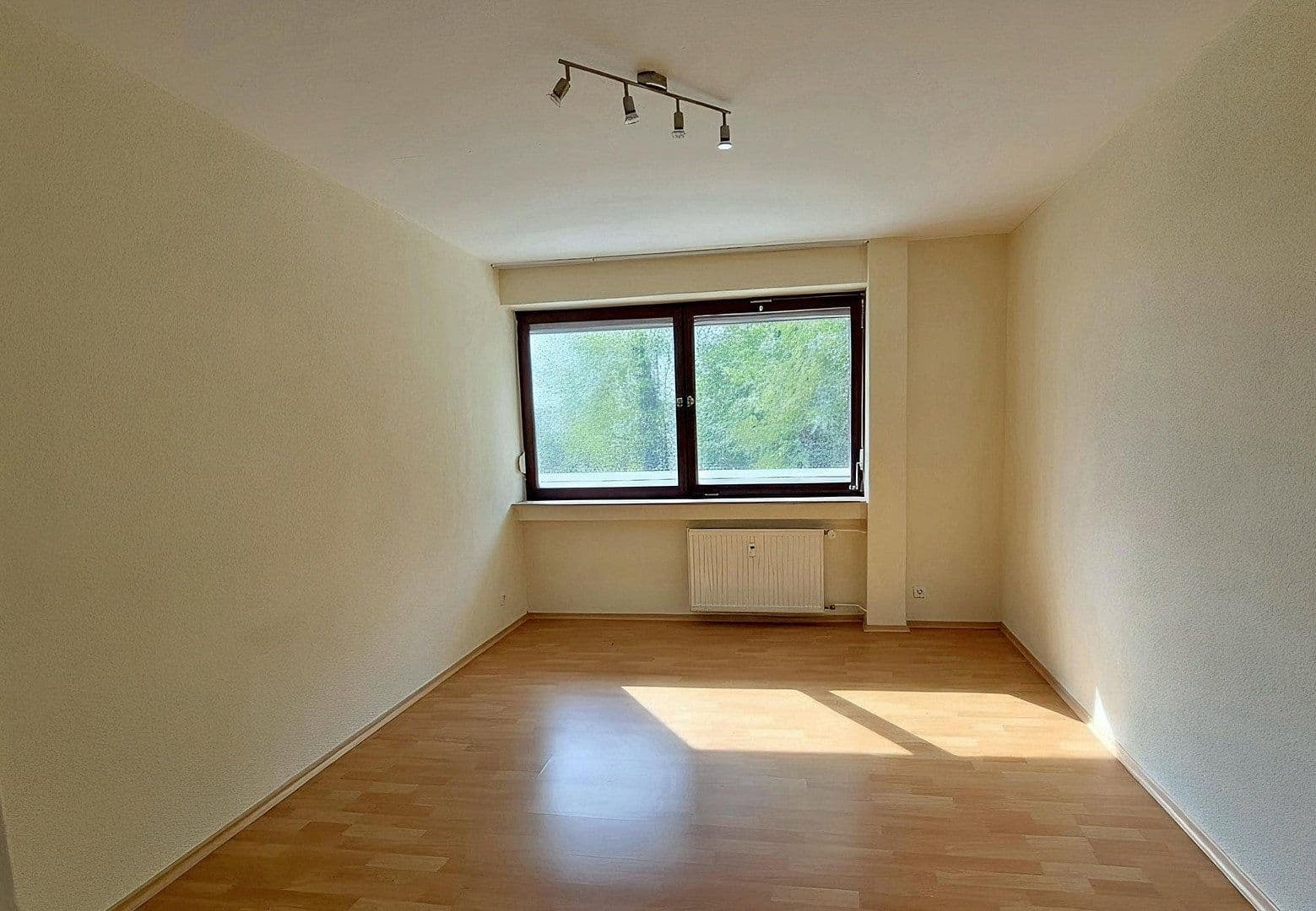 Prodej bytu 4+kk 122 m², Herbrechtingen, Bádensko-Württembersko Prodej bytu 4+kk 122 m², Herbrechtingen, Bádensko-Württembersko