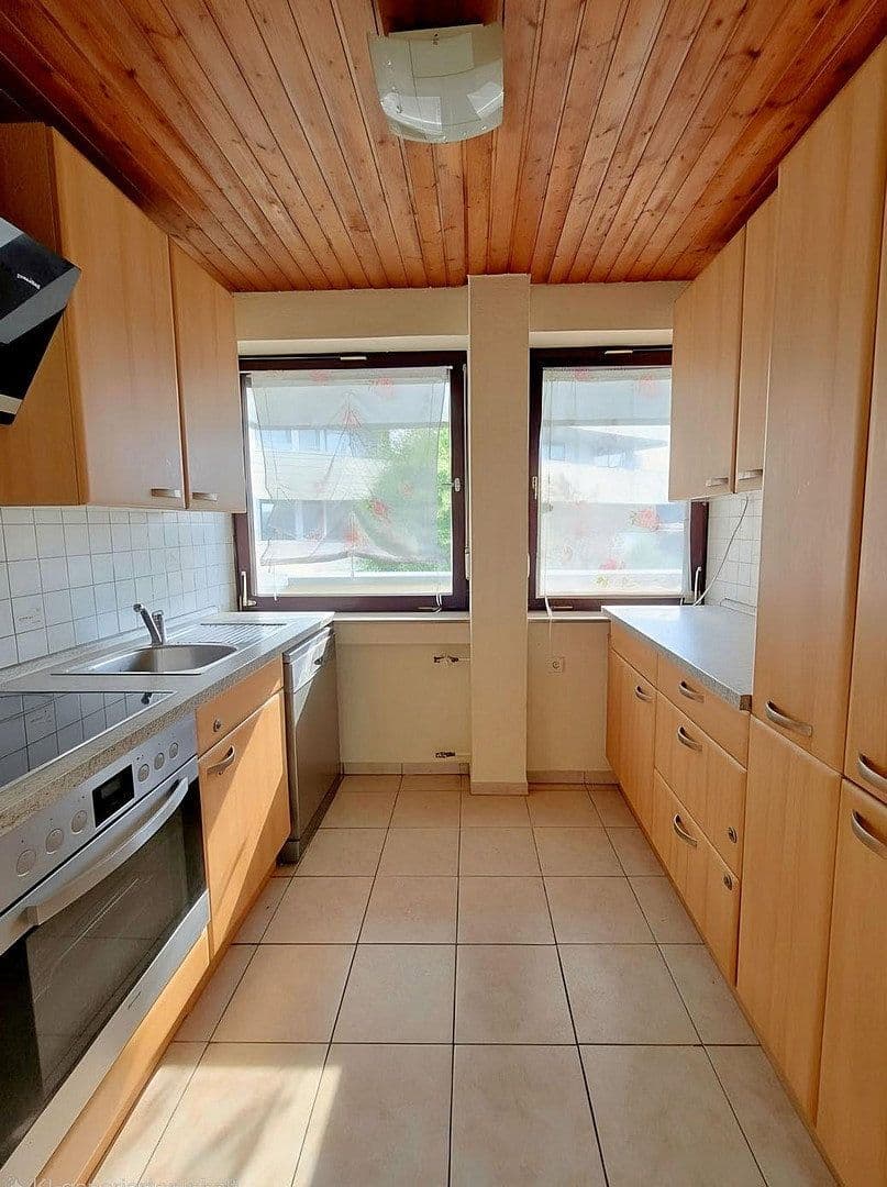 Prodej bytu 4+kk 122 m², Herbrechtingen, Bádensko-Württembersko Prodej bytu 4+kk 122 m², Herbrechtingen, Bádensko-Württembersko