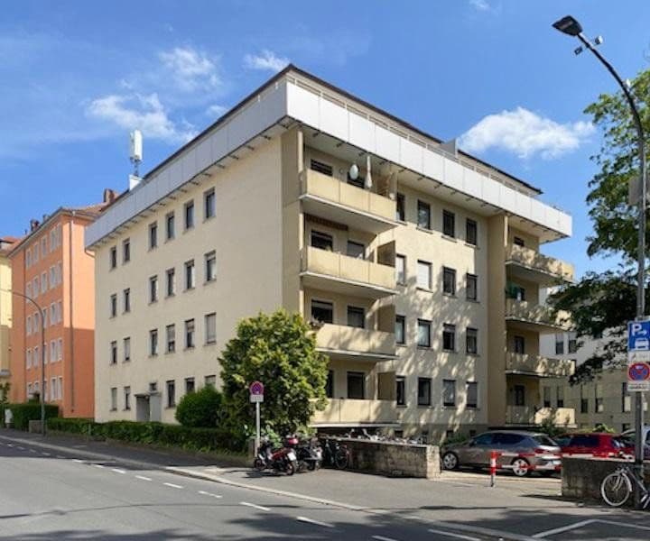 Pronájem bytu 3+1 85 m², Würzburg, Bavorsko Pronájem bytu 3+1 85 m², Würzburg, Bavorsko