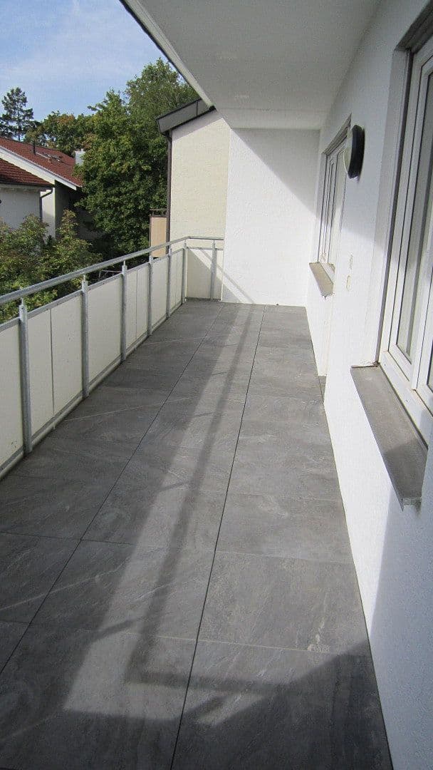 Pronájem bytu 4+kk 130 m², Herrenberg, Bádensko-Württembersko Pronájem bytu 4+kk 130 m², Herrenberg, Bádensko-Württembersko