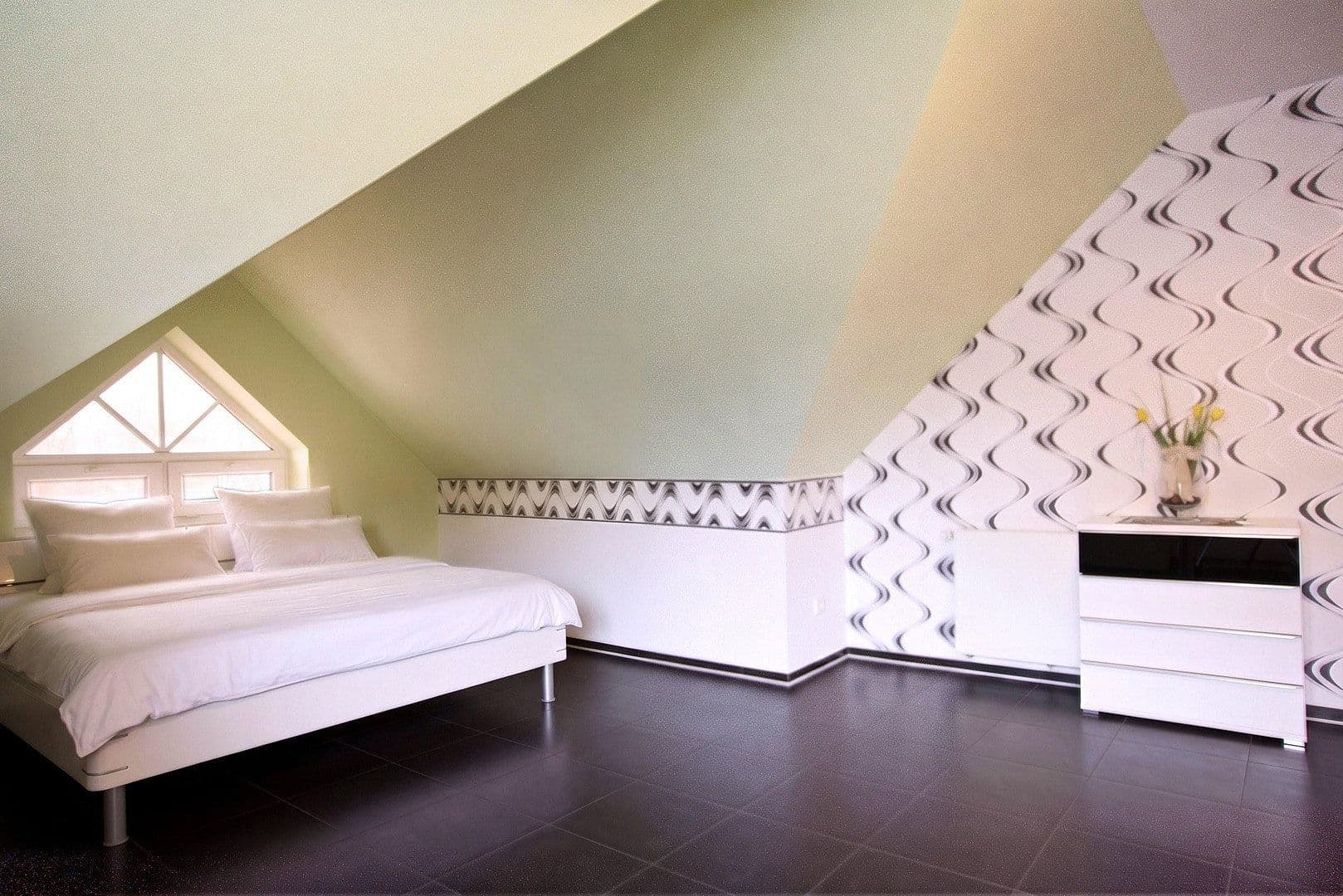 Prodej domu 165 m², pozemek 718 m², Neubrandenburg, Mecklenburg-Vorpommern Prodej domu 165 m², pozemek 718 m², Neubrandenburg, Mecklenburg-Vorpommern