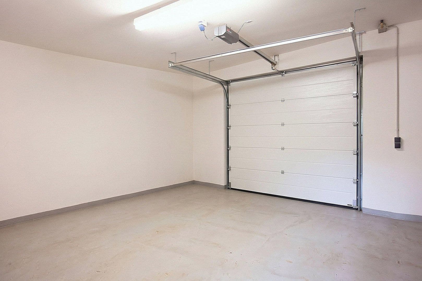 Prodej domu 165 m², pozemek 718 m², Neubrandenburg, Mecklenburg-Vorpommern Prodej domu 165 m², pozemek 718 m², Neubrandenburg, Mecklenburg-Vorpommern