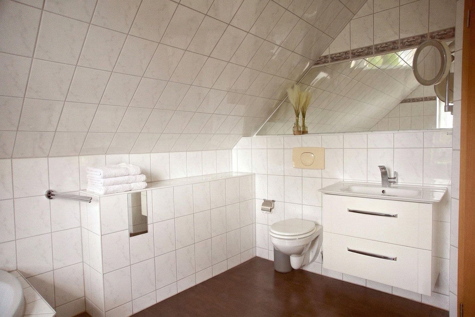 Prodej domu 165 m², pozemek 718 m², Neubrandenburg, Mecklenburg-Vorpommern Prodej domu 165 m², pozemek 718 m², Neubrandenburg, Mecklenburg-Vorpommern