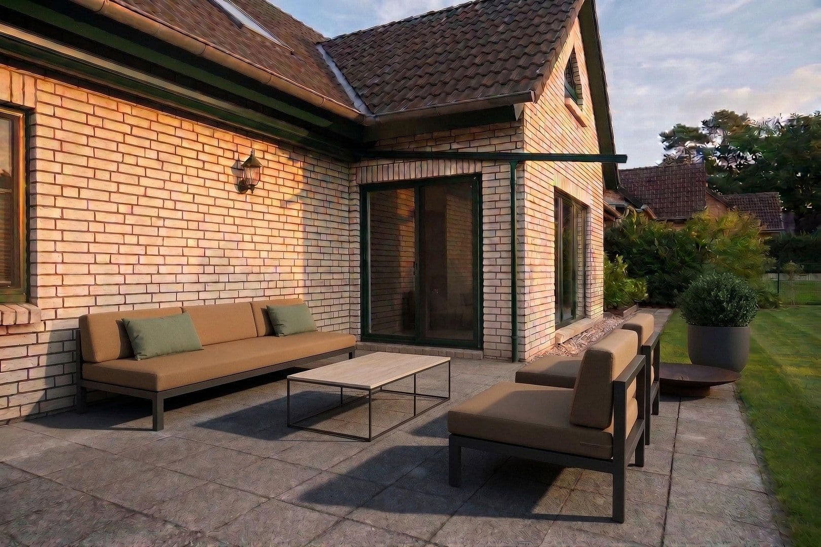 Prodej domu 165 m², pozemek 718 m², Neubrandenburg, Mecklenburg-Vorpommern Prodej domu 165 m², pozemek 718 m², Neubrandenburg, Mecklenburg-Vorpommern