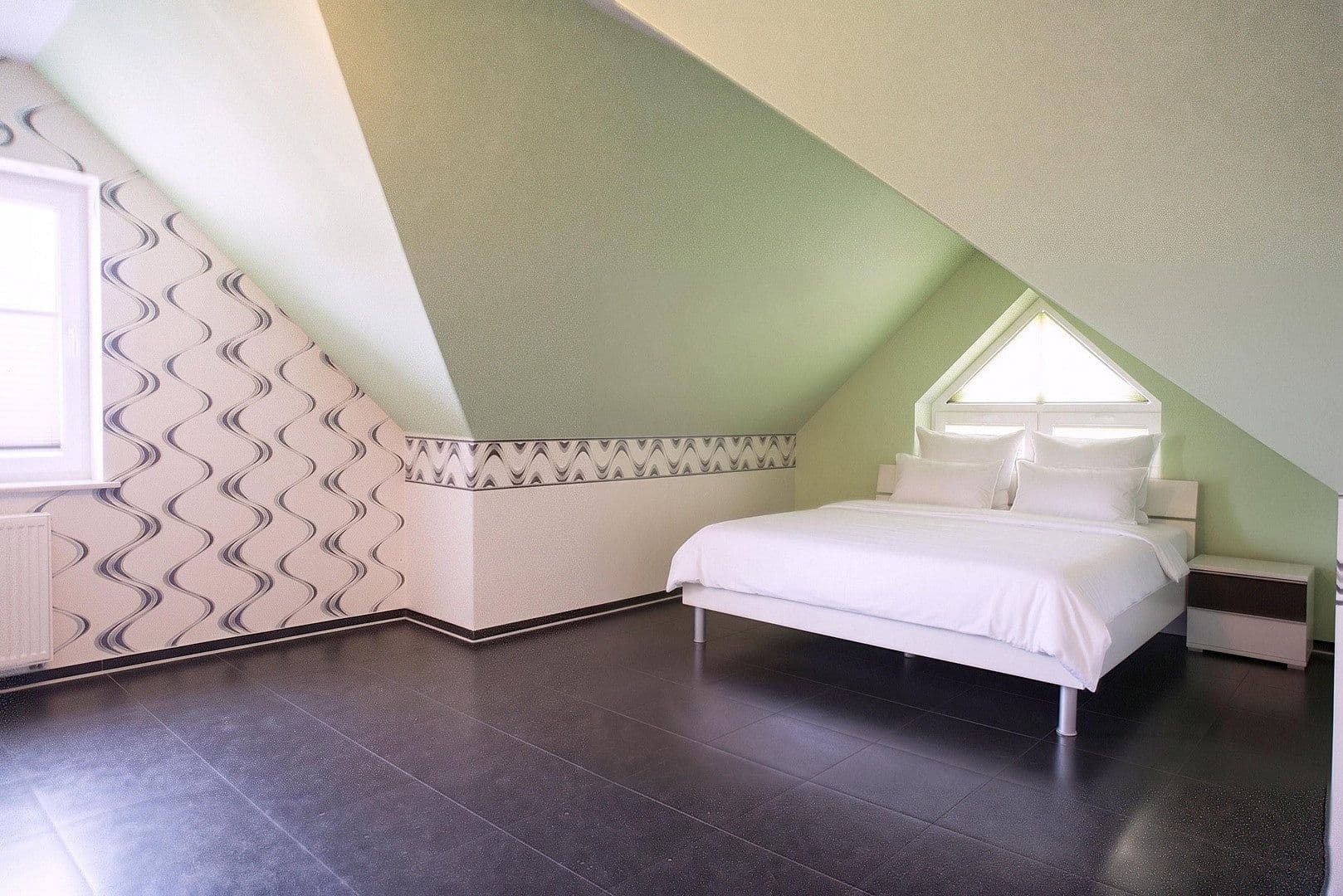Prodej domu 165 m², pozemek 718 m², Neubrandenburg, Mecklenburg-Vorpommern Prodej domu 165 m², pozemek 718 m², Neubrandenburg, Mecklenburg-Vorpommern