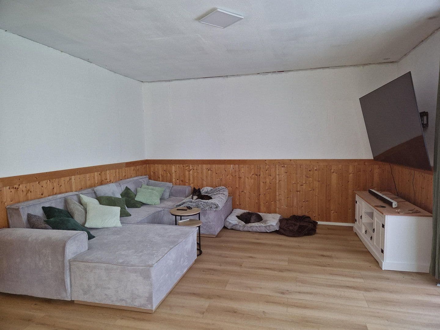 Prodej domu 188 m², pozemek 1.330 m², Kalefeld, Dolní Sasko Prodej domu 188 m², pozemek 1.330 m², Kalefeld, Dolní Sasko