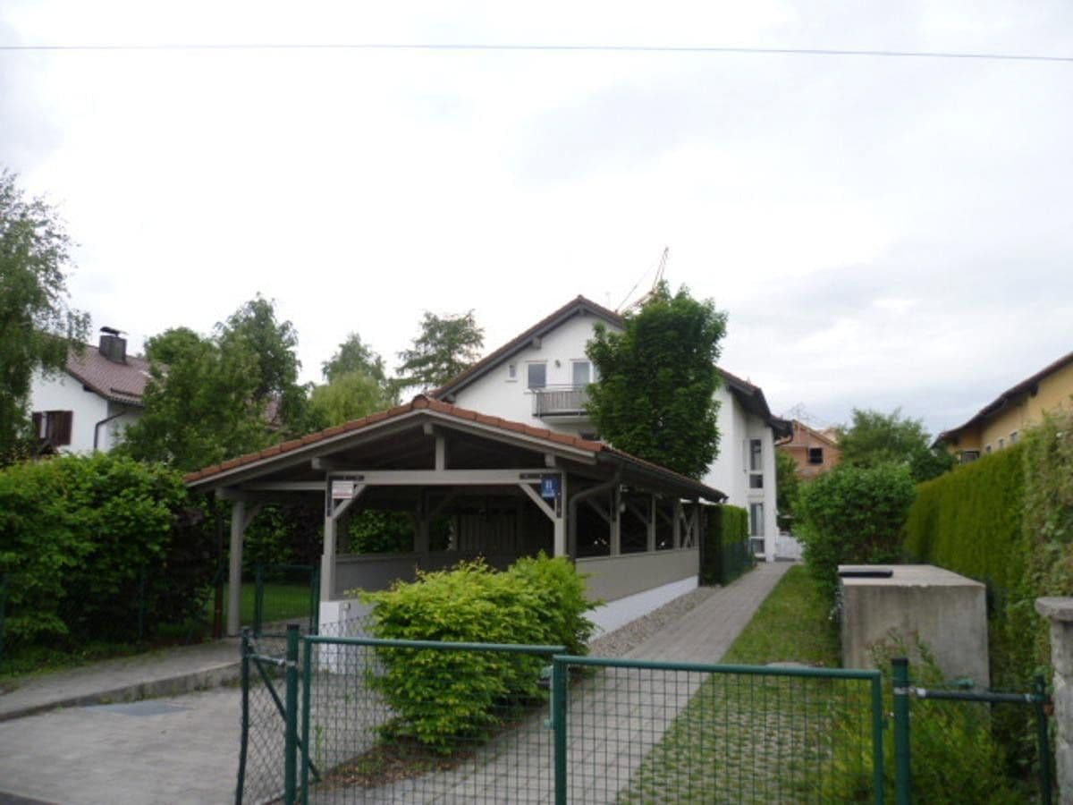 Pronájem bytu 2+1 59 m², Jankstr.11, München, Bavorsko Pronájem bytu 2+1 59 m², Jankstr.11, München, Bavorsko