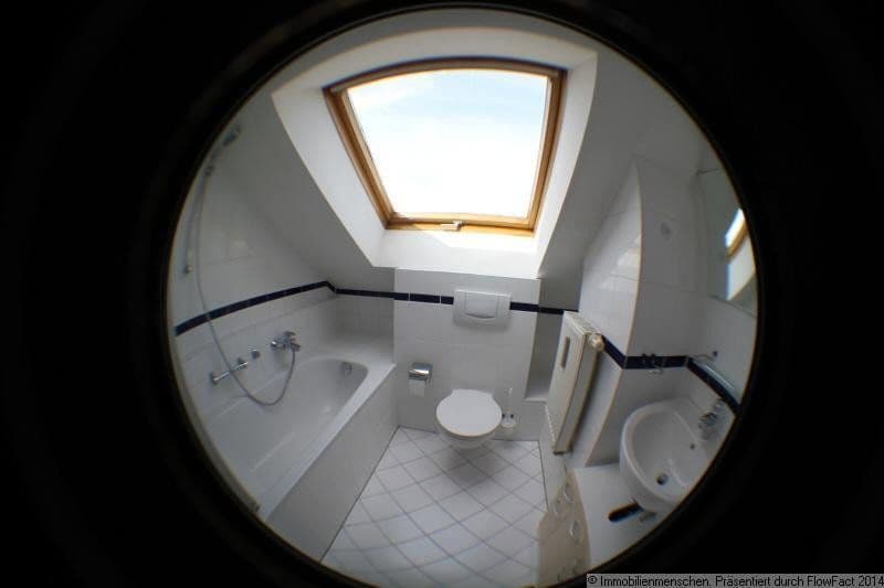 Pronájem bytu 2+1 59 m², Jankstr.11, München, Bavorsko Pronájem bytu 2+1 59 m², Jankstr.11, München, Bavorsko