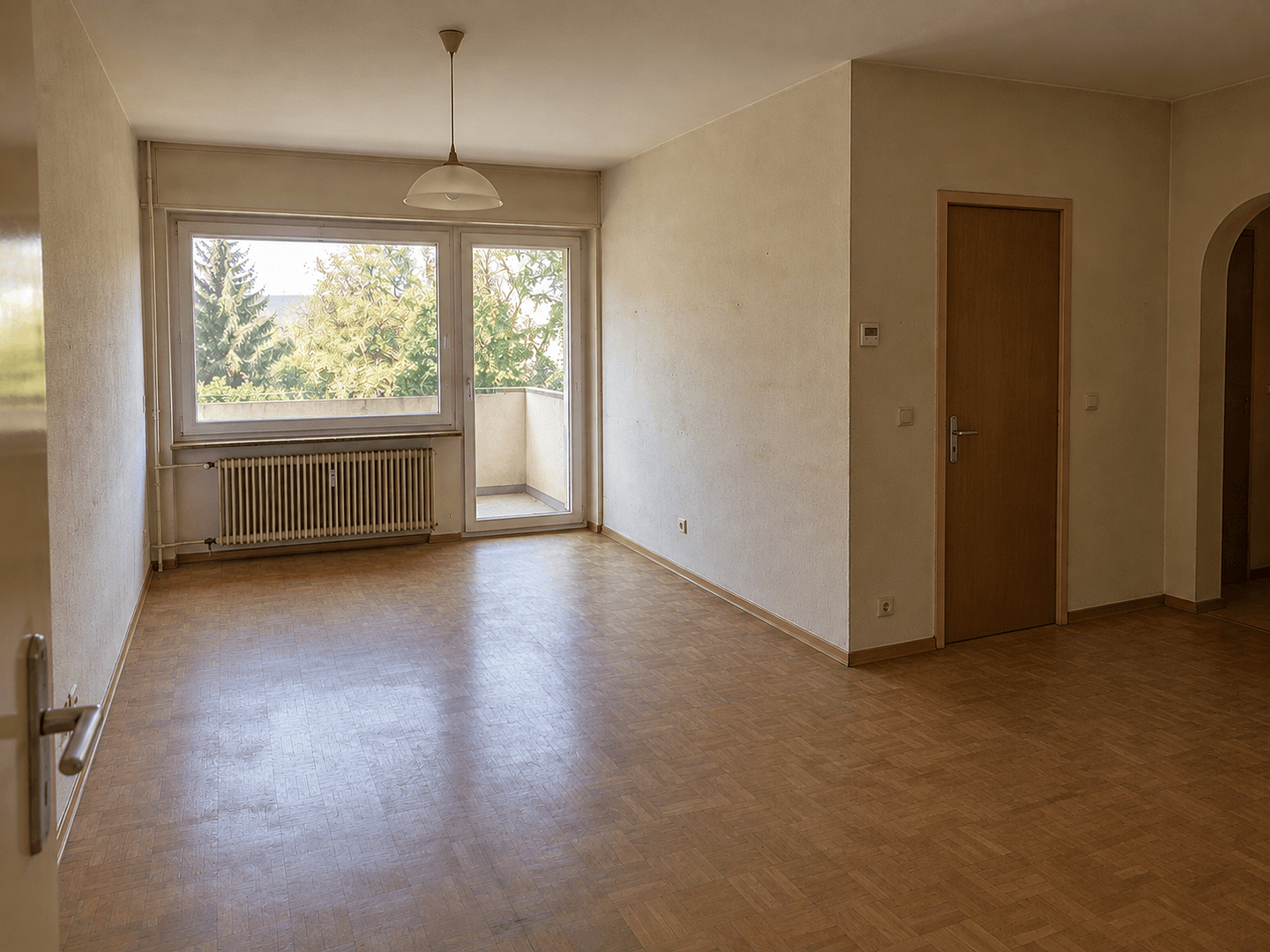 Prodej bytu 4+1 75 m², Frankfurt Nieder-Eschbach, Hessen Prodej bytu 4+1 75 m², Frankfurt Nieder-Eschbach, Hessen