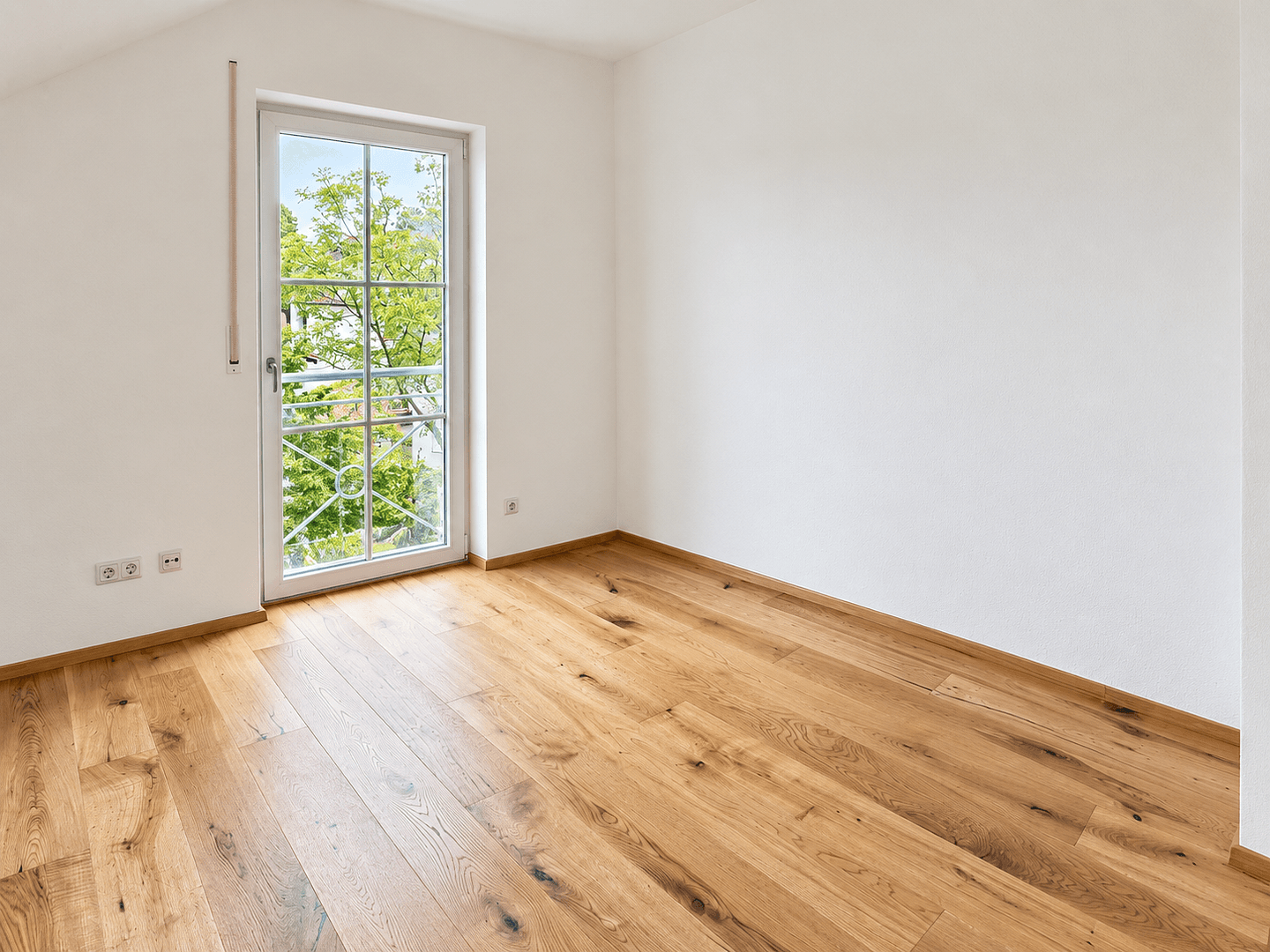 Pronájem bytu 4+1 91 m², Gronsdorferstraße 1, Haar, Bavorsko Pronájem bytu 4+1 91 m², Gronsdorferstraße 1, Haar, Bavorsko