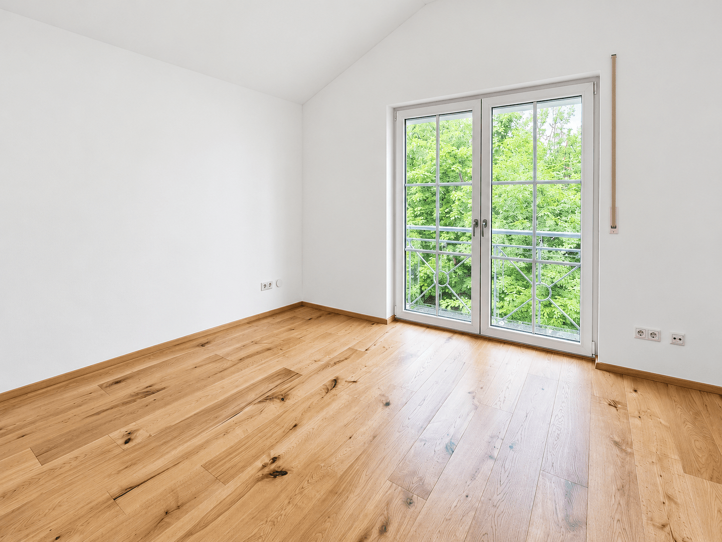 Pronájem bytu 4+1 91 m², Gronsdorferstraße 1, Haar, Bavorsko Pronájem bytu 4+1 91 m², Gronsdorferstraße 1, Haar, Bavorsko