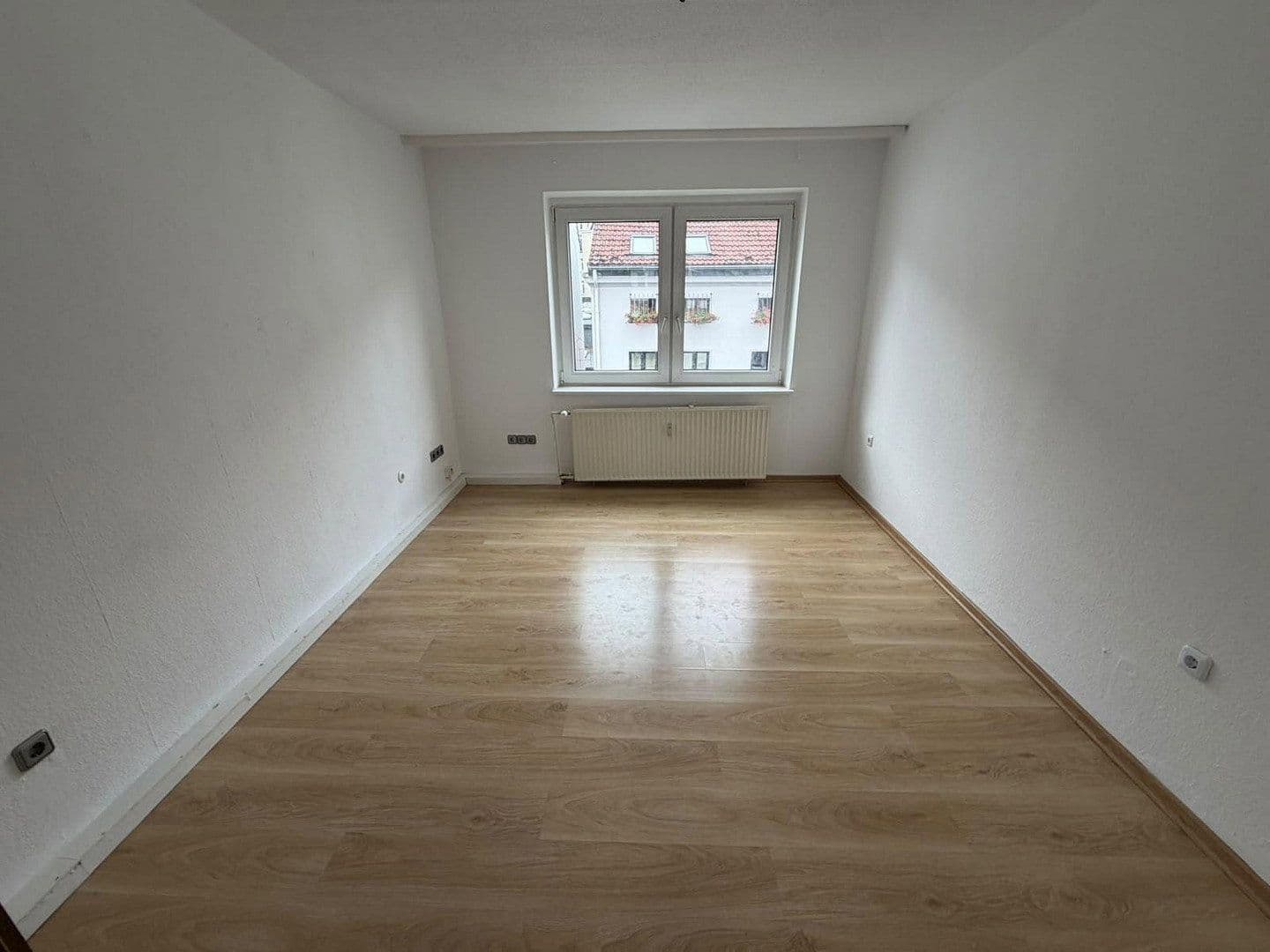 Pronájem bytu 3+1 62 m², Gustavstraße 9, Dortmund, Severní Porýní-Vestfálsko Pronájem bytu 3+1 62 m², Gustavstraße 9, Dortmund, Severní Porýní-Vestfálsko