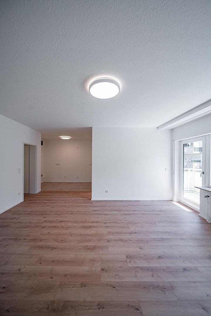 Prodej bytu 3+1 80 m², Wiesbaden, Hessen Prodej bytu 3+1 80 m², Wiesbaden, Hessen