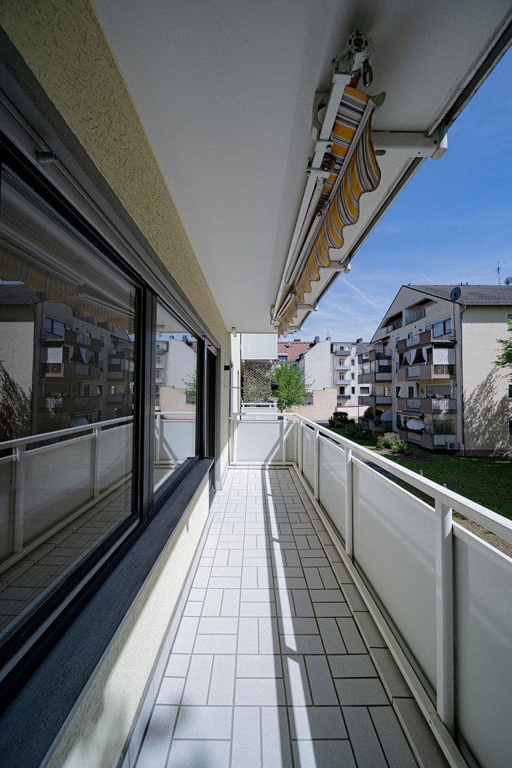 Prodej bytu 3+1 80 m², Wiesbaden, Hessen Prodej bytu 3+1 80 m², Wiesbaden, Hessen