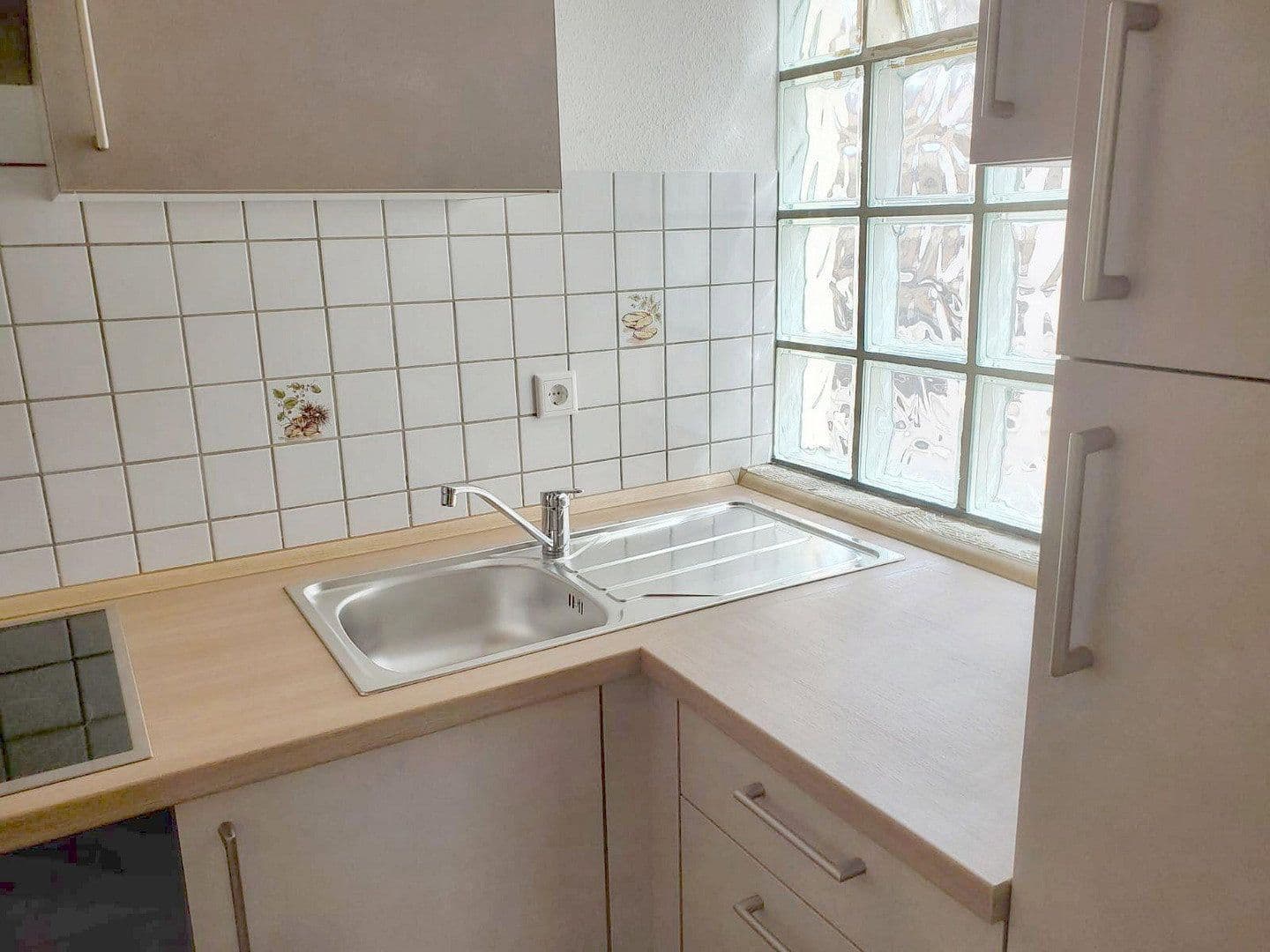 Pronájem bytu 1+1 33 m², Tübingen, Bádensko-Württembersko Pronájem bytu 1+1 33 m², Tübingen, Bádensko-Württembersko