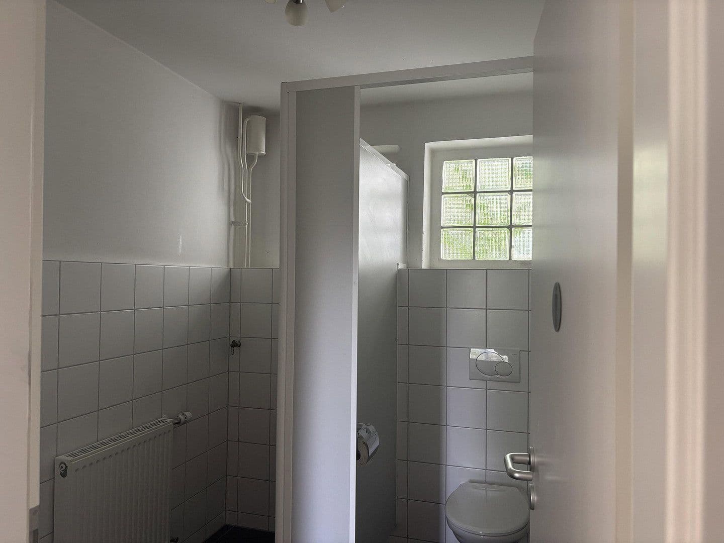 Pronájem kanceláře 160 m², Schriesheim, Bádensko-Württembersko Pronájem kanceláře 160 m², Schriesheim, Bádensko-Württembersko