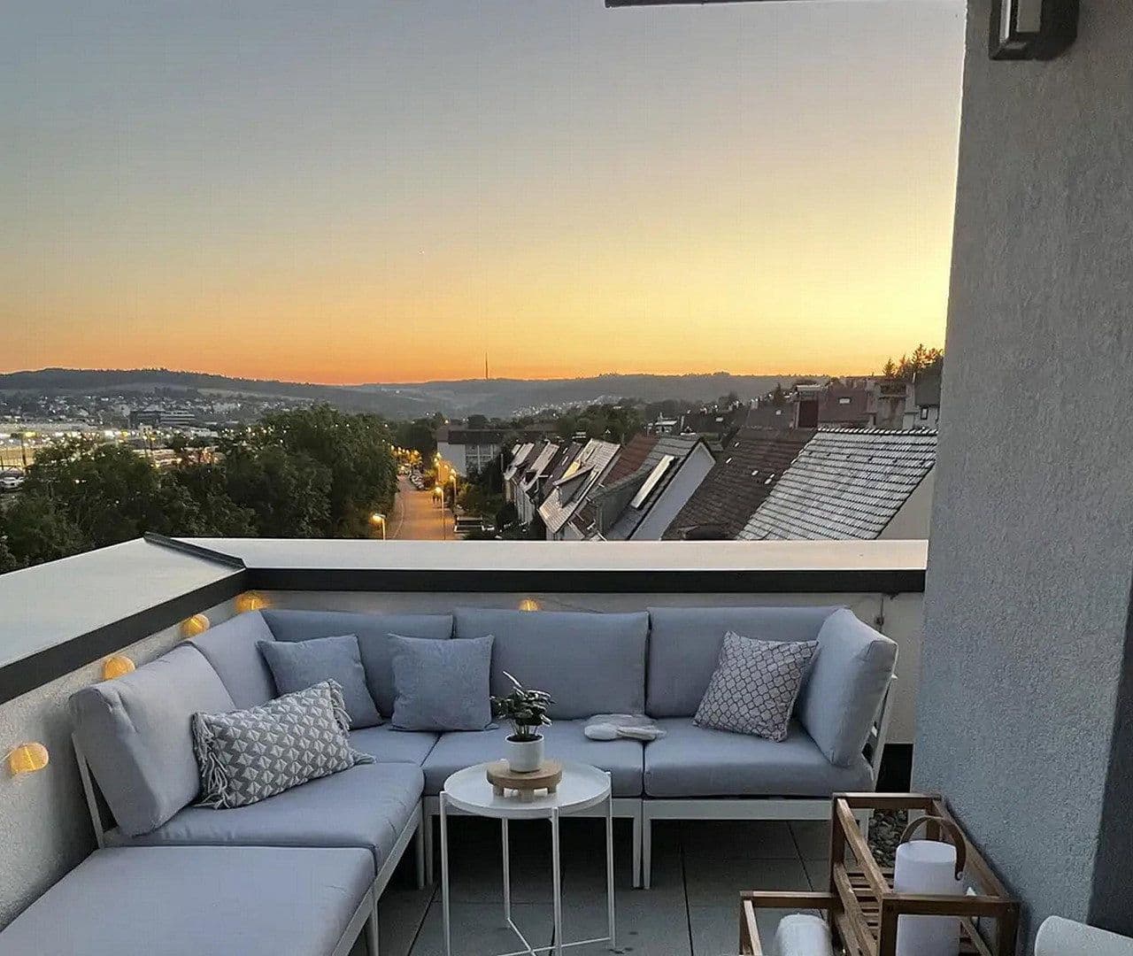 Pronájem bytu 2+1 62 m², Ulm, Bádensko-Württembersko Pronájem bytu 2+1 62 m², Ulm, Bádensko-Württembersko