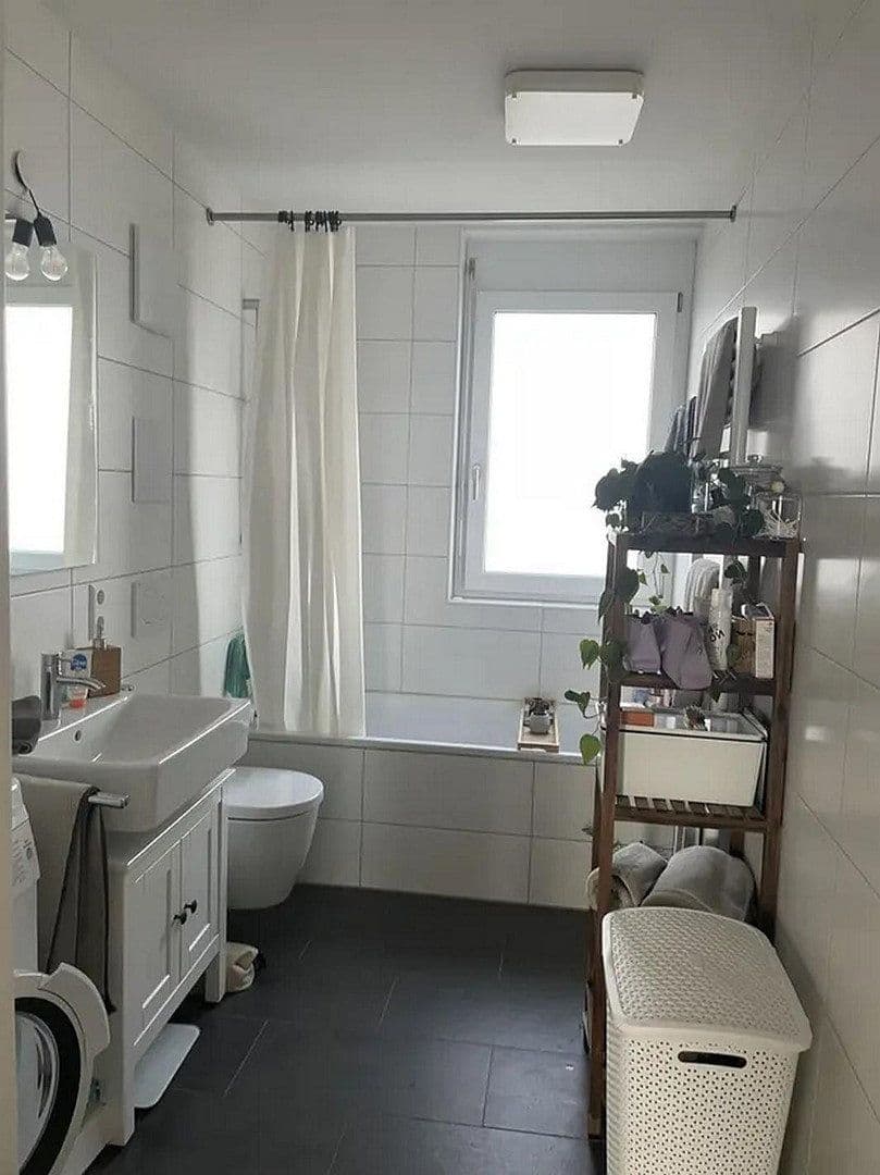 Pronájem bytu 2+1 62 m², Ulm, Bádensko-Württembersko Pronájem bytu 2+1 62 m², Ulm, Bádensko-Württembersko
