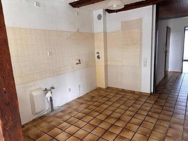 Pronájem bytu 3+1 82 m², Südstr. 8, Eschweiler, Severní Porýní-Vestfálsko Pronájem bytu 3+1 82 m², Südstr. 8, Eschweiler, Severní Porýní-Vestfálsko