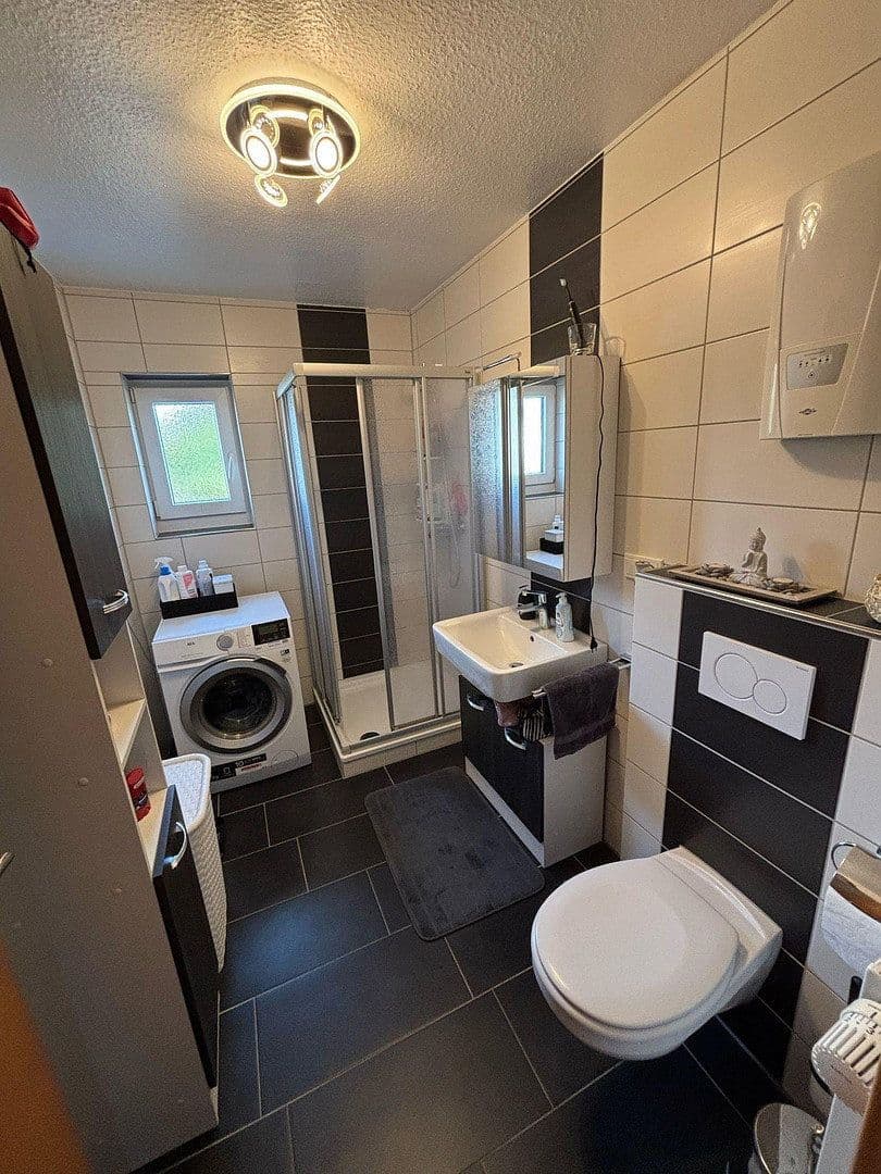 Pronájem bytu 3+1 80 m², Simmern/Hunsrück, Porýní-Falc Pronájem bytu 3+1 80 m², Simmern/Hunsrück, Porýní-Falc