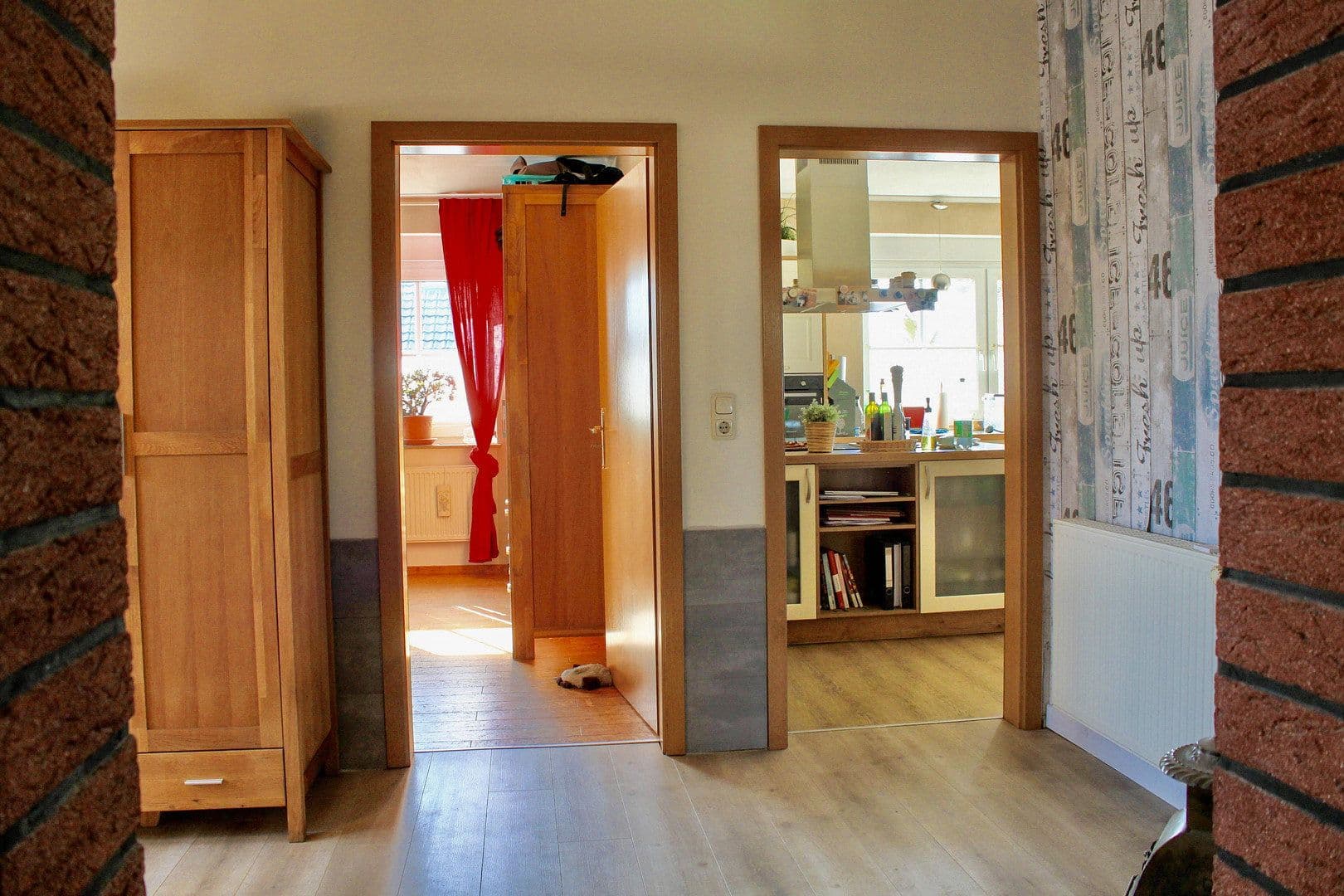 Prodej domu 160 m², pozemek 797 m², Südergast 20, Westerholt, Dolní Sasko Prodej domu 160 m², pozemek 797 m², Südergast 20, Westerholt, Dolní Sasko