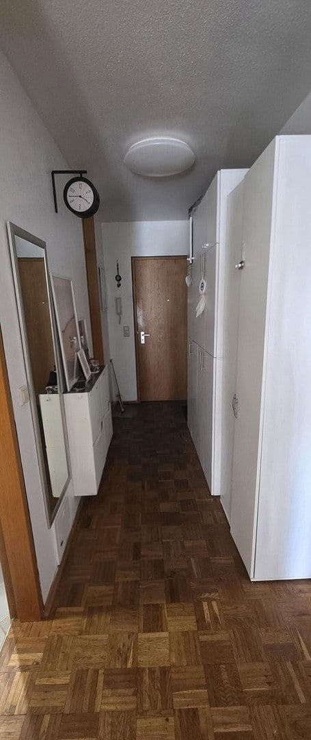 Pronájem bytu 2+1 60 m², Walter-Gropius-Str. 1, Reutlingen, Bádensko-Württembersko Pronájem bytu 2+1 60 m², Walter-Gropius-Str. 1, Reutlingen, Bádensko-Württembersko