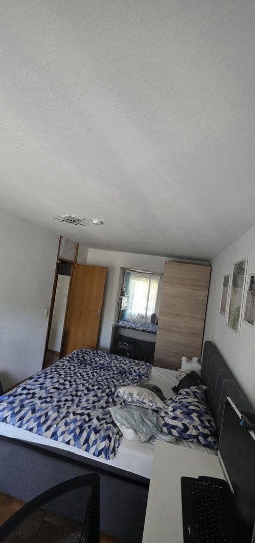 Pronájem bytu 2+1 60 m², Walter-Gropius-Str. 1, Reutlingen, Bádensko-Württembersko Pronájem bytu 2+1 60 m², Walter-Gropius-Str. 1, Reutlingen, Bádensko-Württembersko