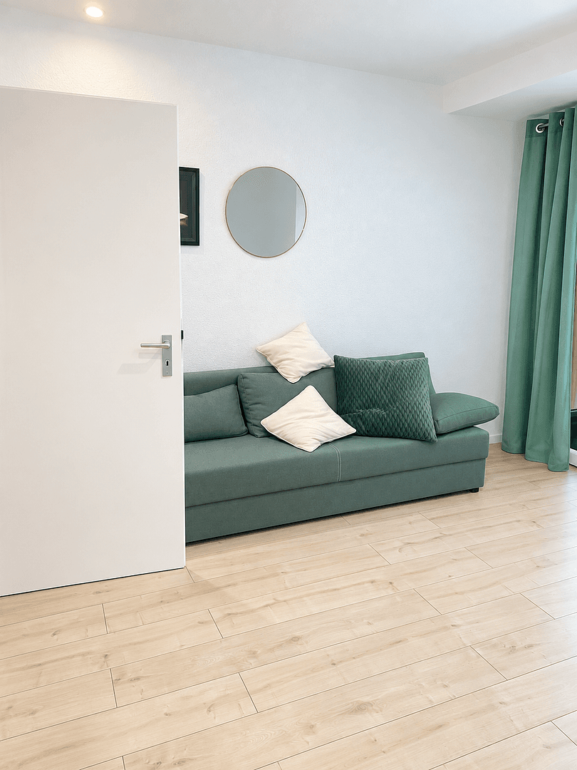 Prodej bytu 3+1 81 m², Leverkusen, Severní Porýní-Vestfálsko Prodej bytu 3+1 81 m², Leverkusen, Severní Porýní-Vestfálsko