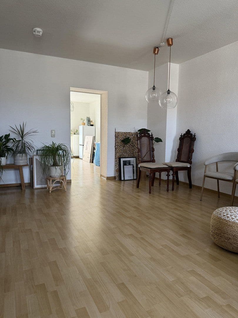 Pronájem bytu 2+1 73 m², Halle, Sasko-Anhaltsko Pronájem bytu 2+1 73 m², Halle, Sasko-Anhaltsko