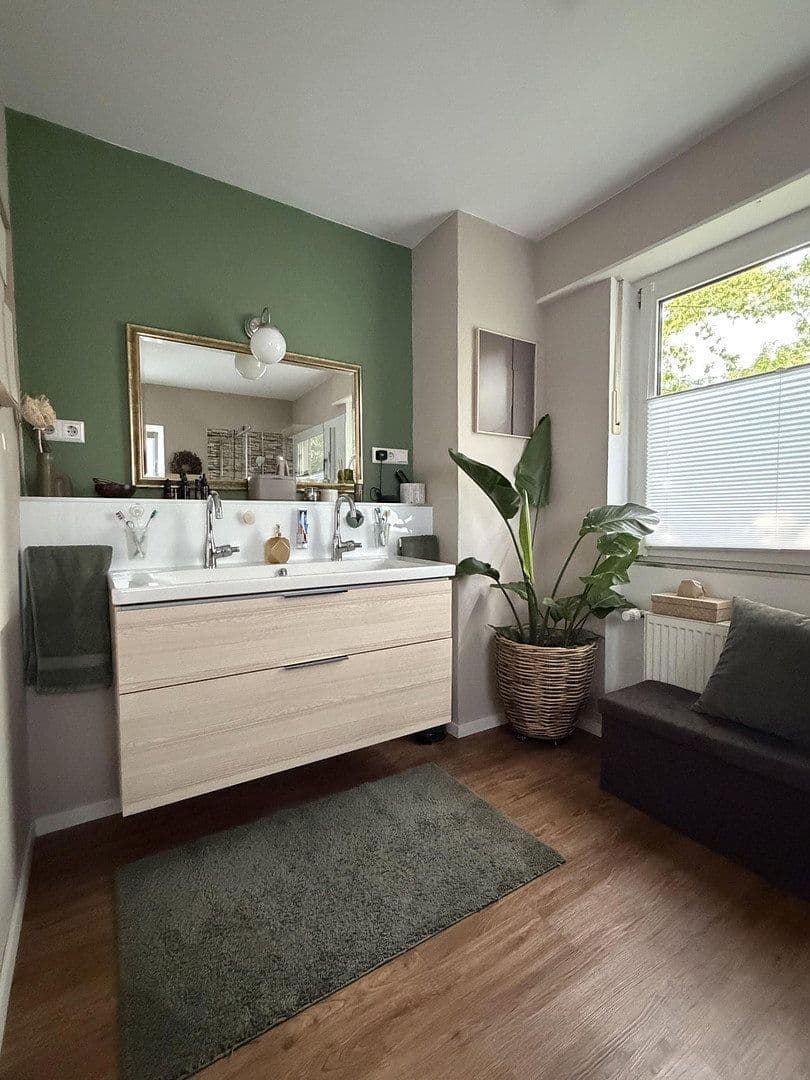 Prodej domu 190 m², pozemek 1.703 m², Böchingen, Porýní-Falc Prodej domu 190 m², pozemek 1.703 m², Böchingen, Porýní-Falc