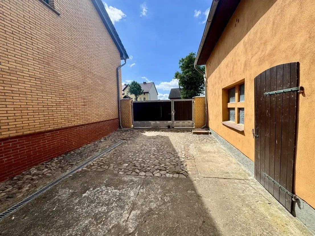 Prodej domu 182 m², pozemek 1.688 m², Alte Handelsstraße 13, Chorin, Braniborsko Prodej domu 182 m², pozemek 1.688 m², Alte Handelsstraße 13, Chorin, Braniborsko