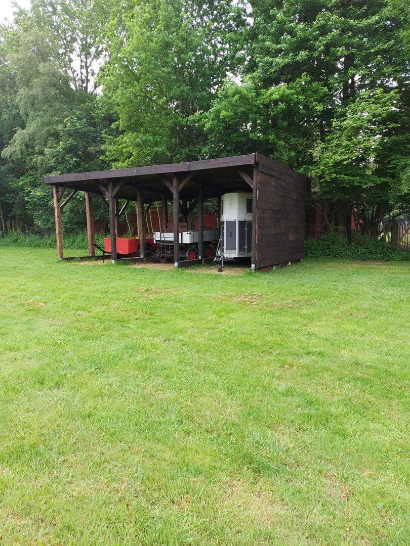 Prodej domu 190 m², pozemek 3.334 m², Dorfstraße 10, Rehhorst, Šlesvicko-Holštýnsko Prodej domu 190 m², pozemek 3.334 m², Dorfstraße 10, Rehhorst, Šlesvicko-Holštýnsko