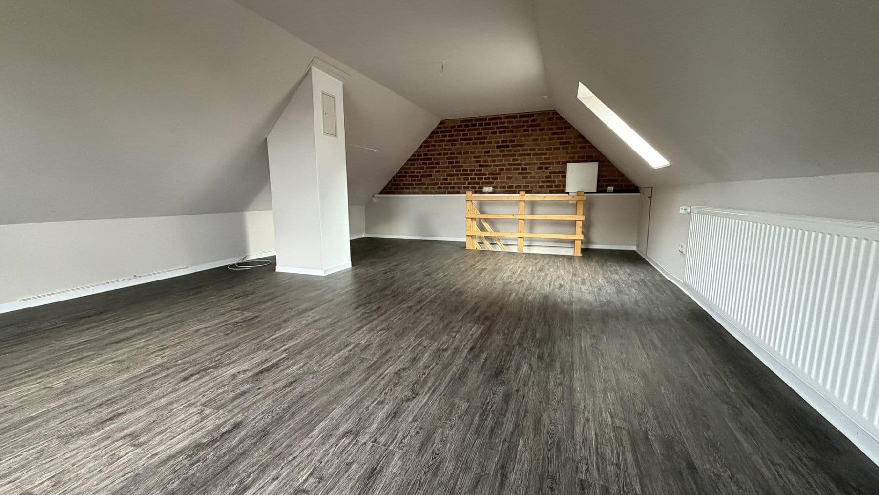 Prodej domu 190 m², pozemek 3.334 m², Rehhorst, Šlesvicko-Holštýnsko Prodej domu 190 m², pozemek 3.334 m², Rehhorst, Šlesvicko-Holštýnsko