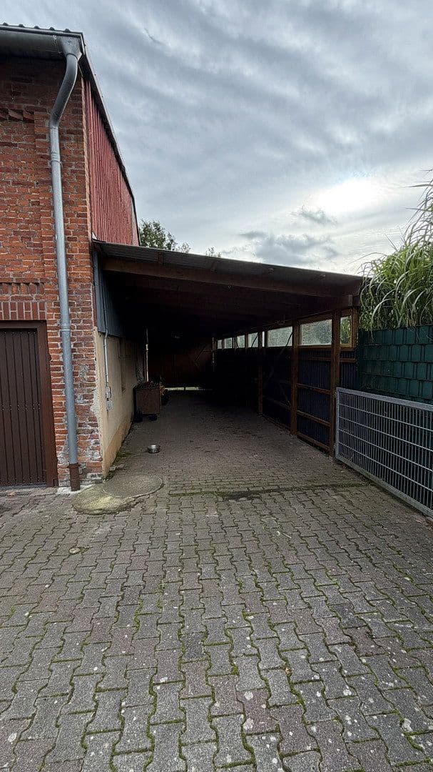 Prodej domu 190 m², pozemek 3.334 m², Rehhorst, Šlesvicko-Holštýnsko Prodej domu 190 m², pozemek 3.334 m², Rehhorst, Šlesvicko-Holštýnsko