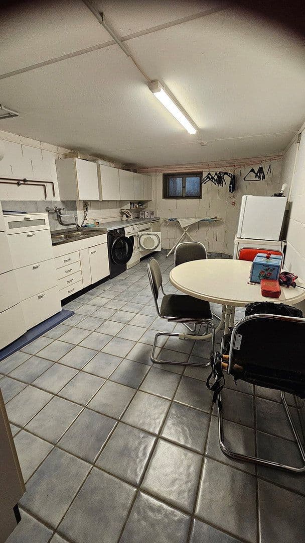 Prodej domu 133 m², pozemek 412 m², Baunatal, Hessen Prodej domu 133 m², pozemek 412 m², Baunatal, Hessen