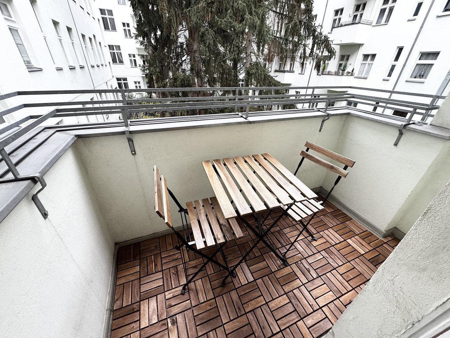 Pronájem bytu 1+1 32 m², Friedrich-Wilhelm-Str. 64, Berlin, Berlín Pronájem bytu 1+1 32 m², Friedrich-Wilhelm-Str. 64, Berlin, Berlín