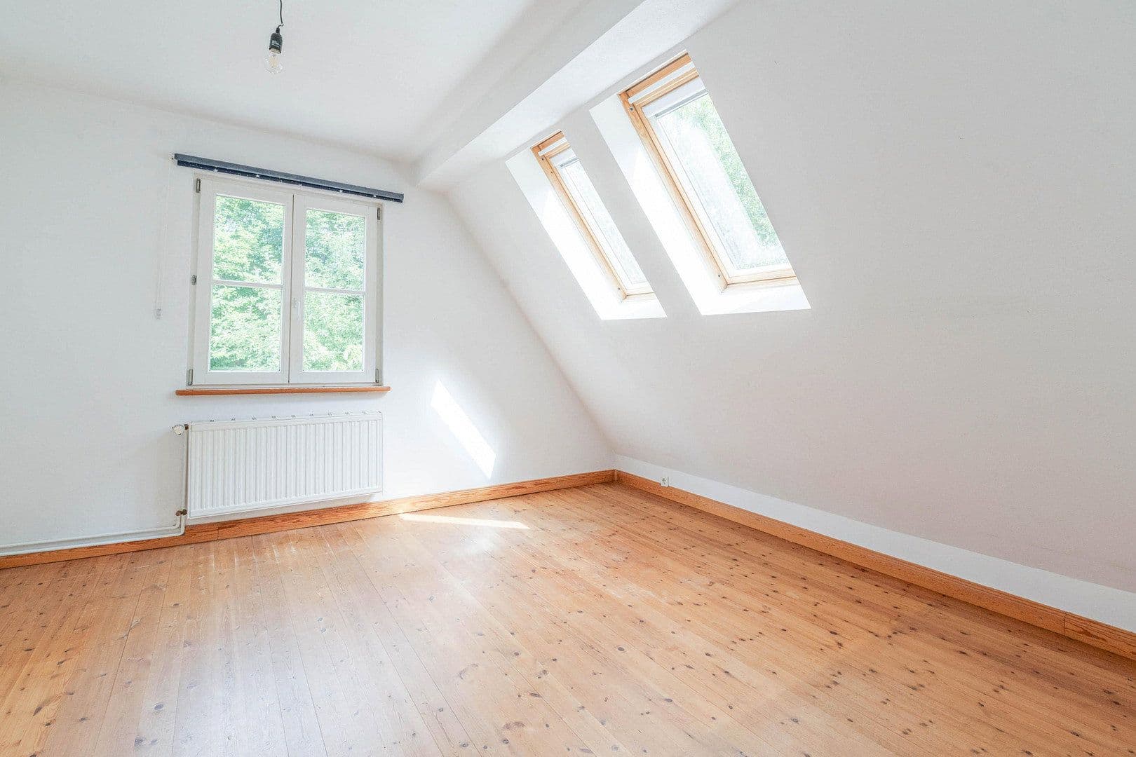 Prodej domu 92 m², pozemek 556 m², Kleinmachnow, Braniborsko Prodej domu 92 m², pozemek 556 m², Kleinmachnow, Braniborsko