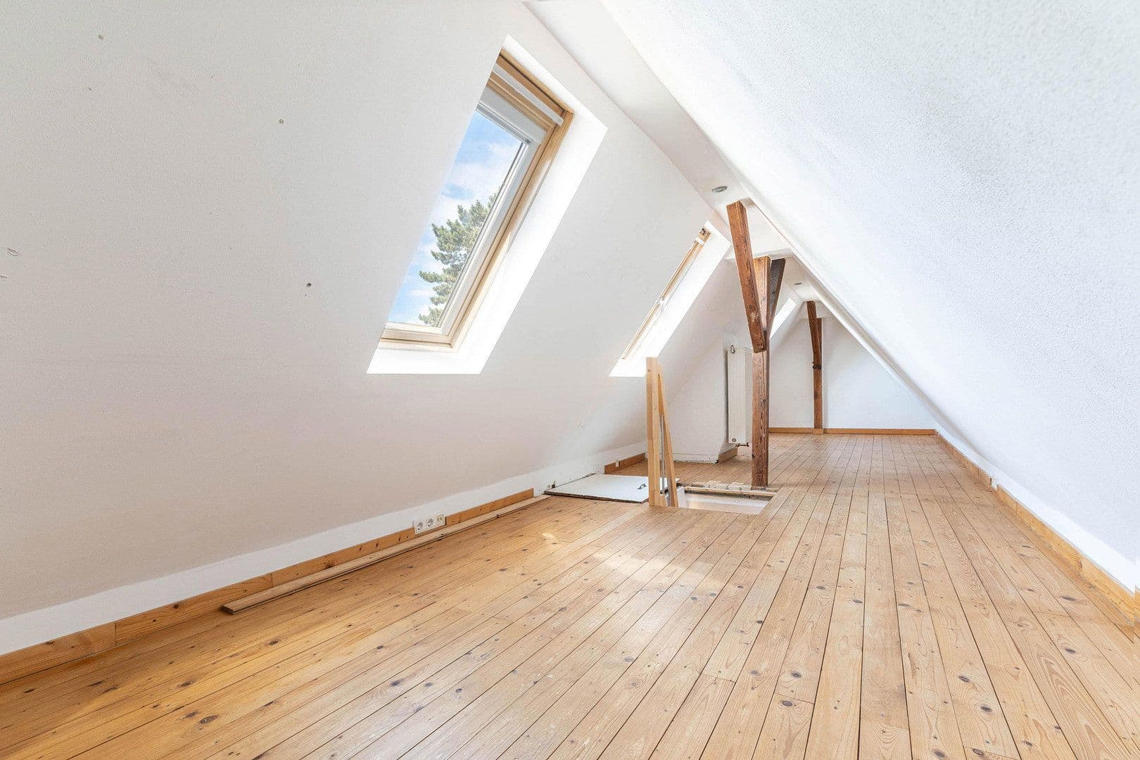 Prodej domu 92 m², pozemek 556 m², Kleinmachnow, Braniborsko Prodej domu 92 m², pozemek 556 m², Kleinmachnow, Braniborsko