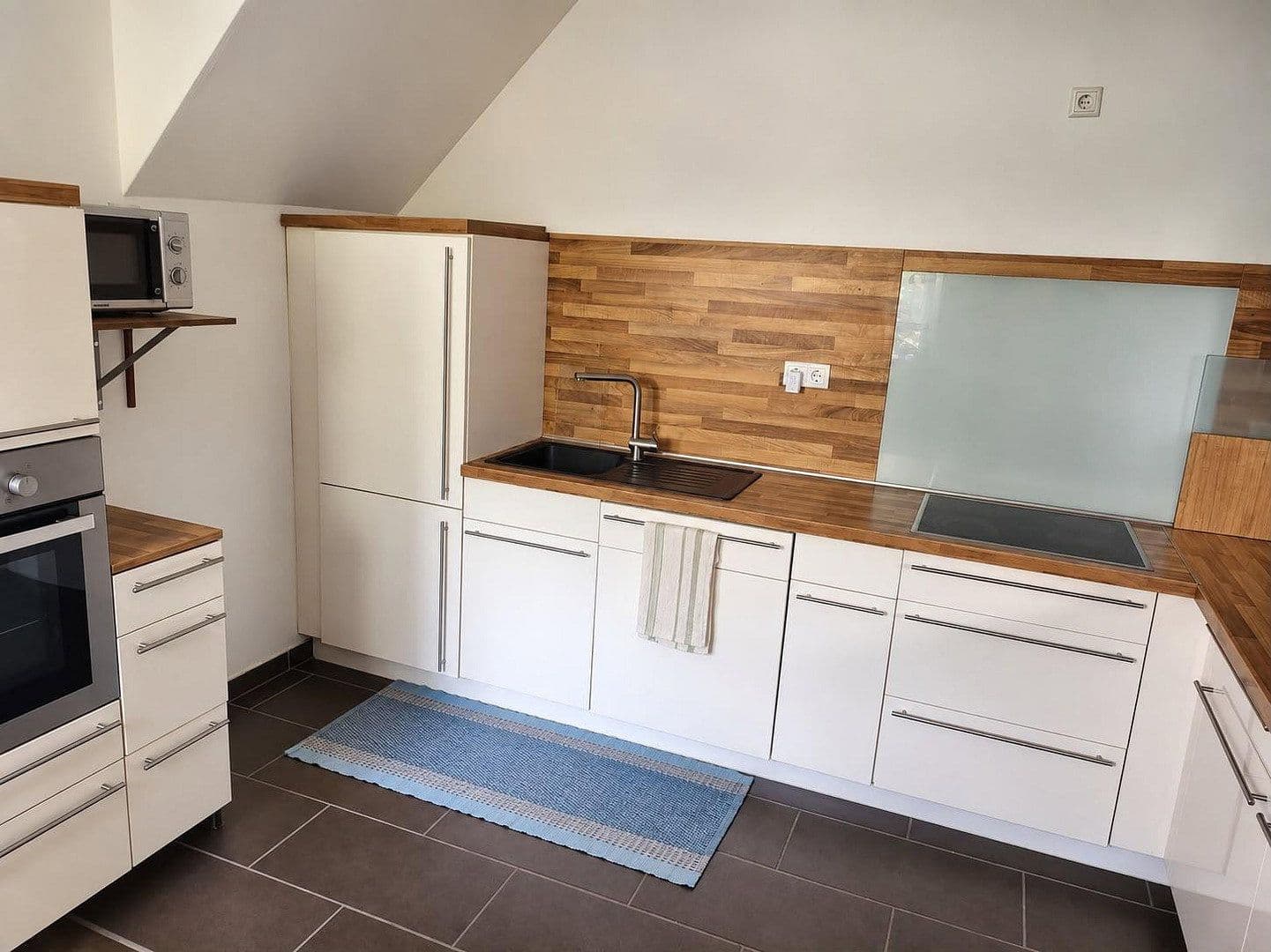 Prodej bytu 2+1 74 m², Wetter (Ruhr), Severní Porýní-Vestfálsko Prodej bytu 2+1 74 m², Wetter (Ruhr), Severní Porýní-Vestfálsko
