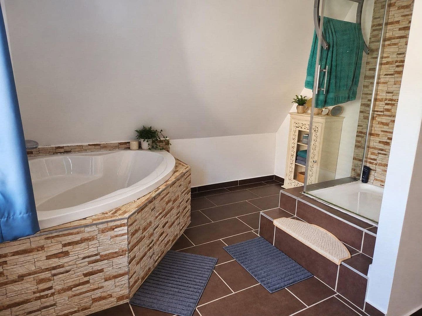 Prodej bytu 2+1 74 m², Wetter (Ruhr), Severní Porýní-Vestfálsko Prodej bytu 2+1 74 m², Wetter (Ruhr), Severní Porýní-Vestfálsko
