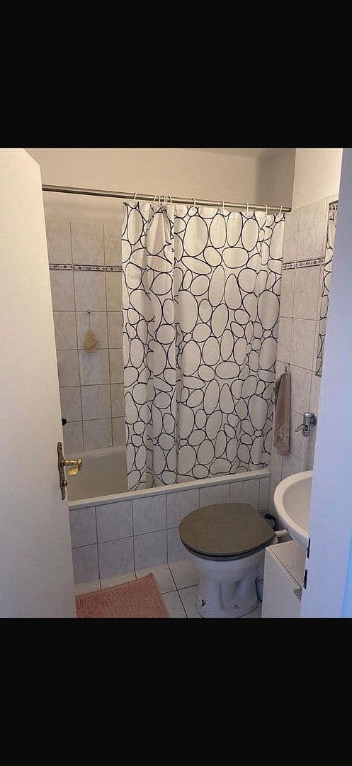 Pronájem bytu 3+1 68 m², München, Bavorsko Pronájem bytu 3+1 68 m², München, Bavorsko