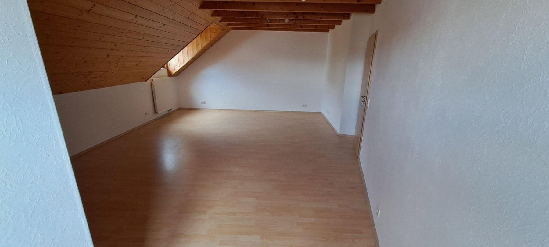 Pronájem bytu 3+1 120 m², Birenbach, Bádensko-Württembersko Pronájem bytu 3+1 120 m², Birenbach, Bádensko-Württembersko